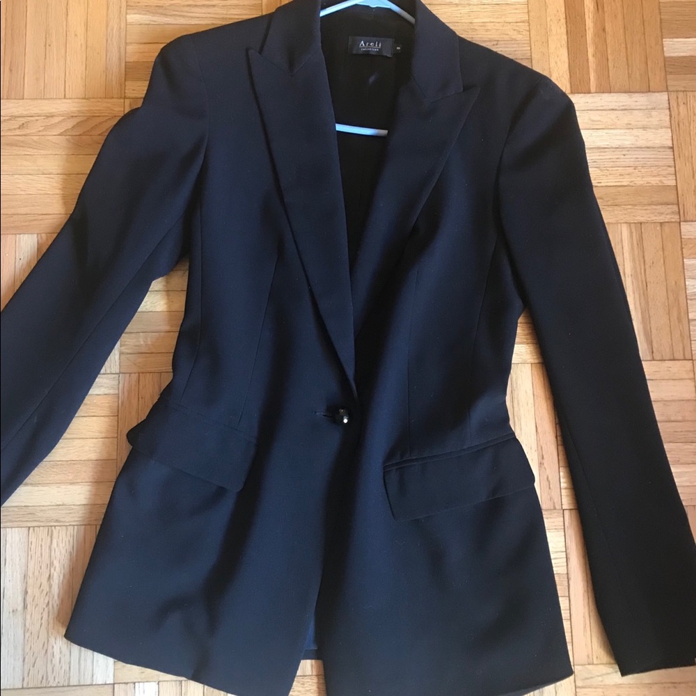 Areli Black Blazer size 8